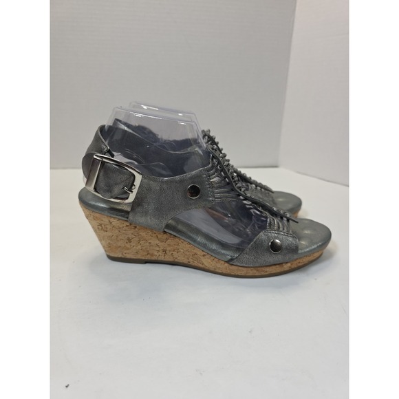 Elites by Walking Cradles Silver Open Toe Strappy Gladiator Wedg Sandal Sz 10.5 - Picture 3 of 14